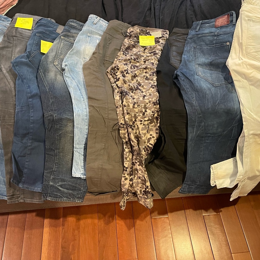 5 pairs of g star jeans that go with another pair of g stars